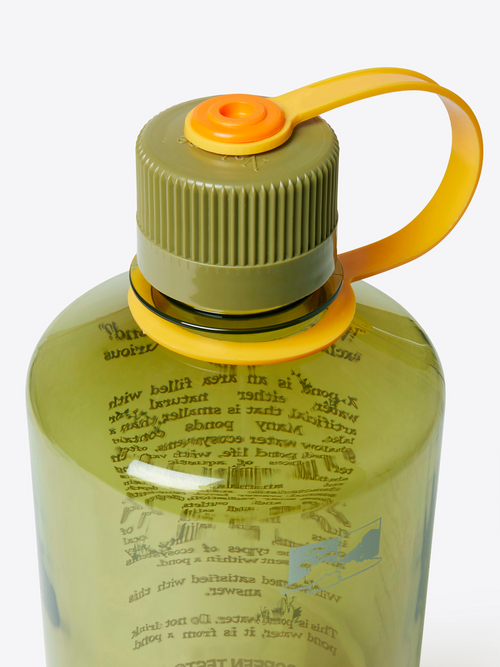 Pond Water Bottle - Frogspawn