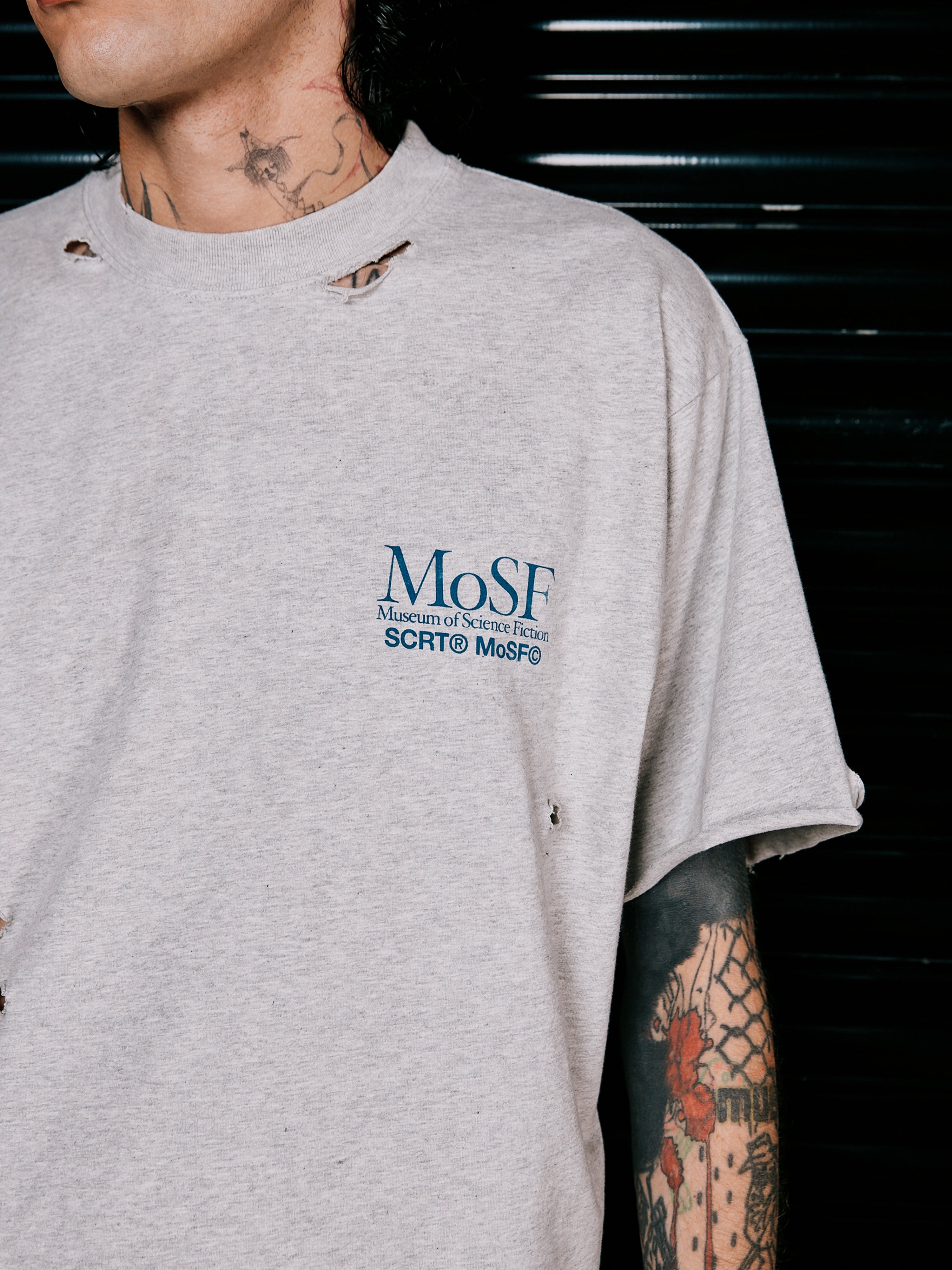 SCRT Museum of Science Fiction Tシャツ MoSF Staff T-Shirt - Heather Grey – SCRT