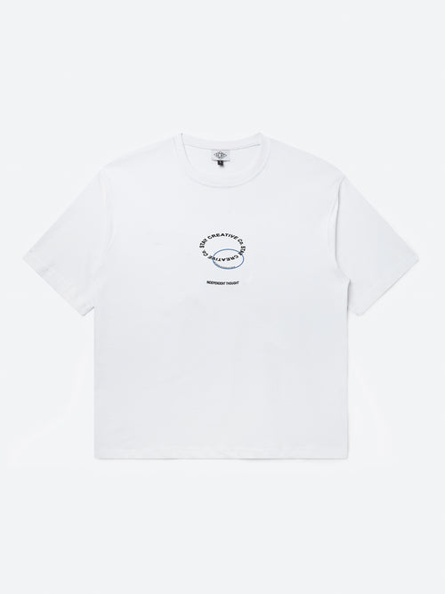 Оставайся креативной футболкой - Белая